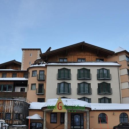 Hotel Gruenwaldkopf Obertauern Bagian luar foto