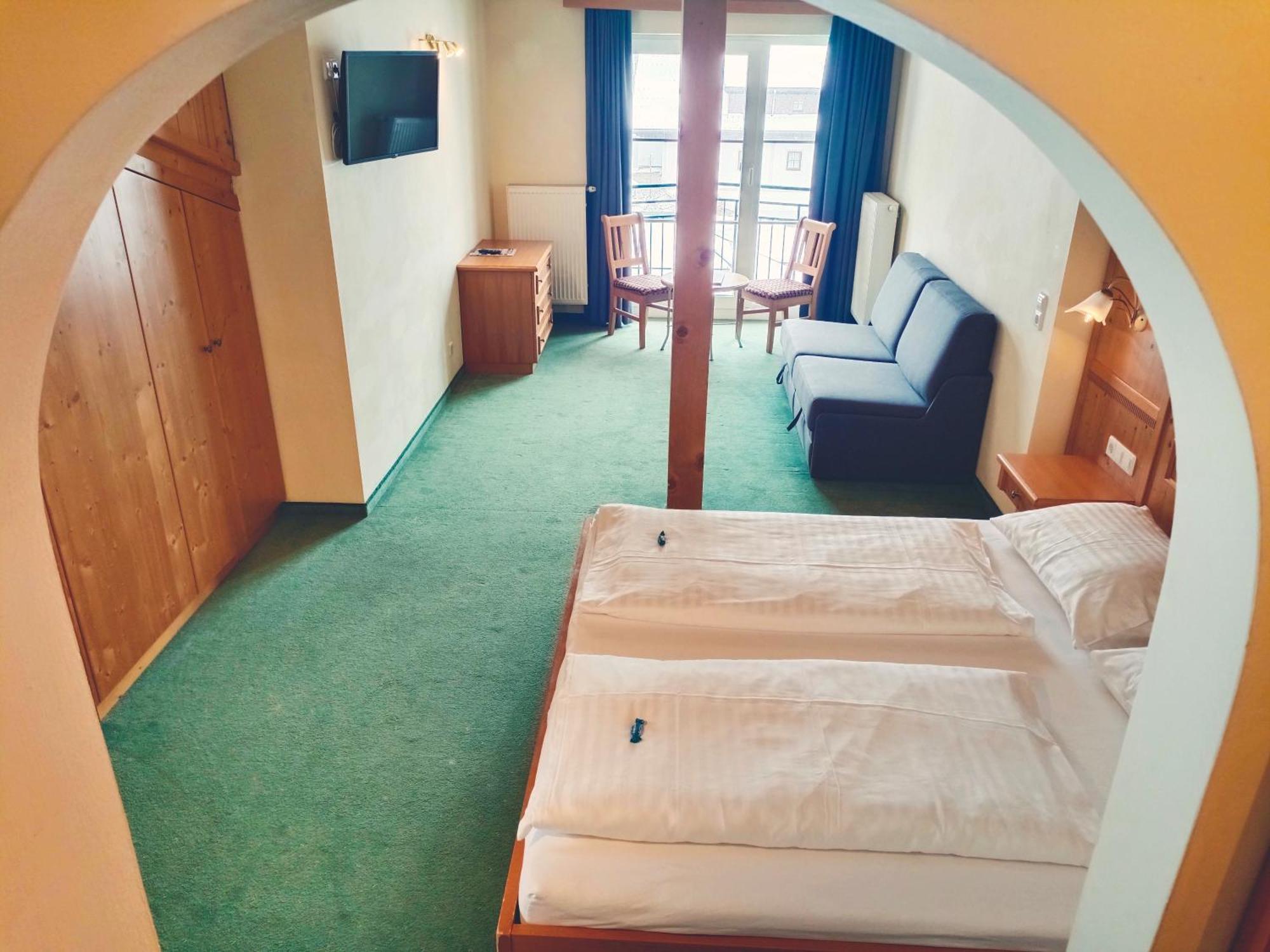 Hotel Gruenwaldkopf Obertauern Bagian luar foto