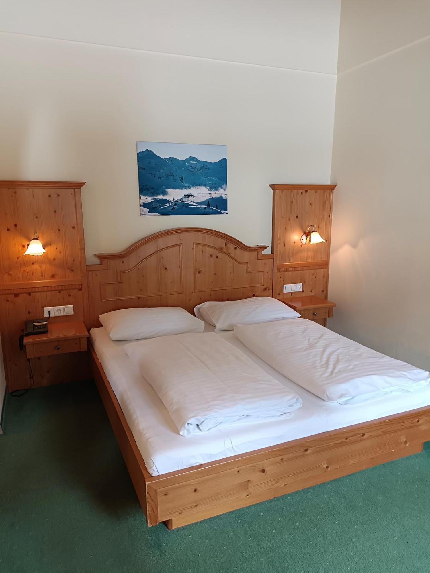 Hotel Gruenwaldkopf Obertauern Bagian luar foto