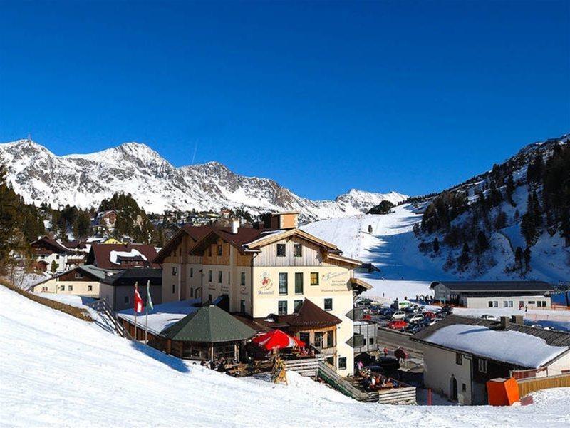 Hotel Gruenwaldkopf Obertauern Bagian luar foto